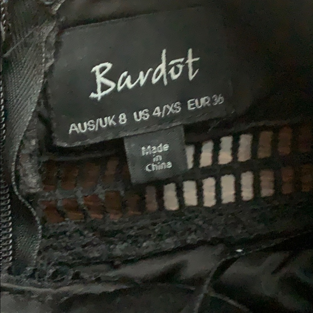 Bardot Gemma Lace Sheath Dress- black xs - Picture 4 of 4